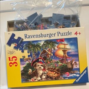 Ravensburger Pirate Adventure Puzzle with Puppy. 4+ yo. 35 pieces